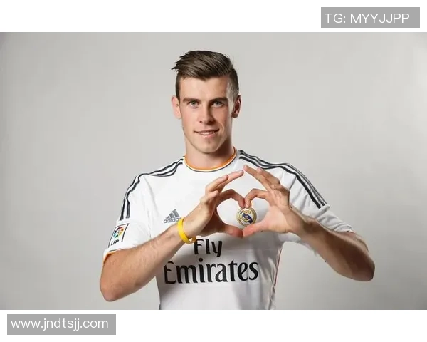 全球顶级足球球星排名解析 揭秘世界级球员背后的光辉与传奇