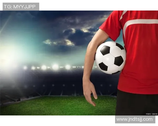 头像男生展现足球球星风采激励年轻人追逐绿茵梦想