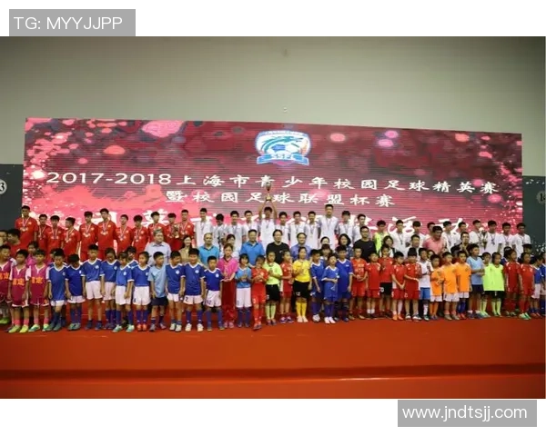 如何从足球比赛中选拔球星掌握关键技巧和评判标准